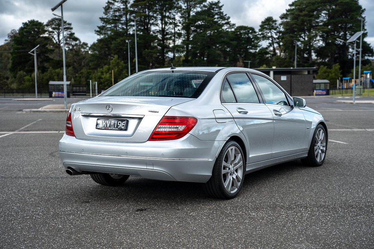 2012 Mercedes-Benz C-Class C250 BlueEFFICIENCY Avantgarde W204