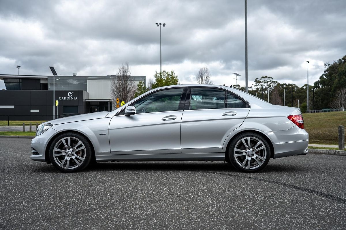 2012 Mercedes-Benz C-Class C250 BlueEFFICIENCY Avantgarde W204