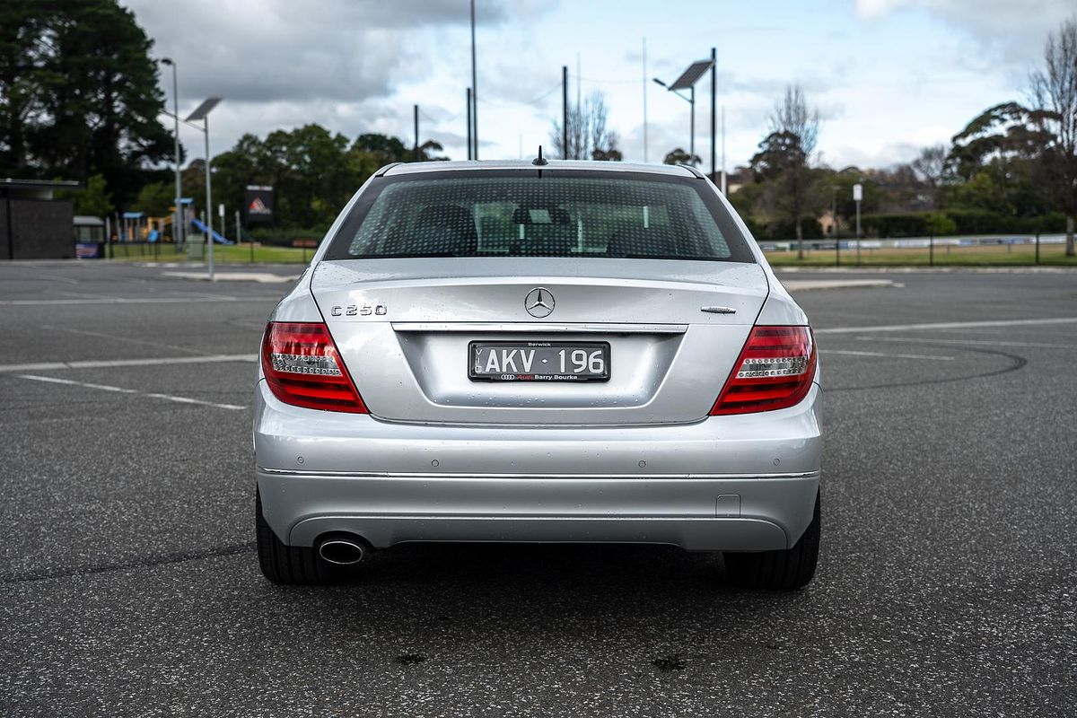 2012 Mercedes-Benz C-Class C250 BlueEFFICIENCY Avantgarde W204