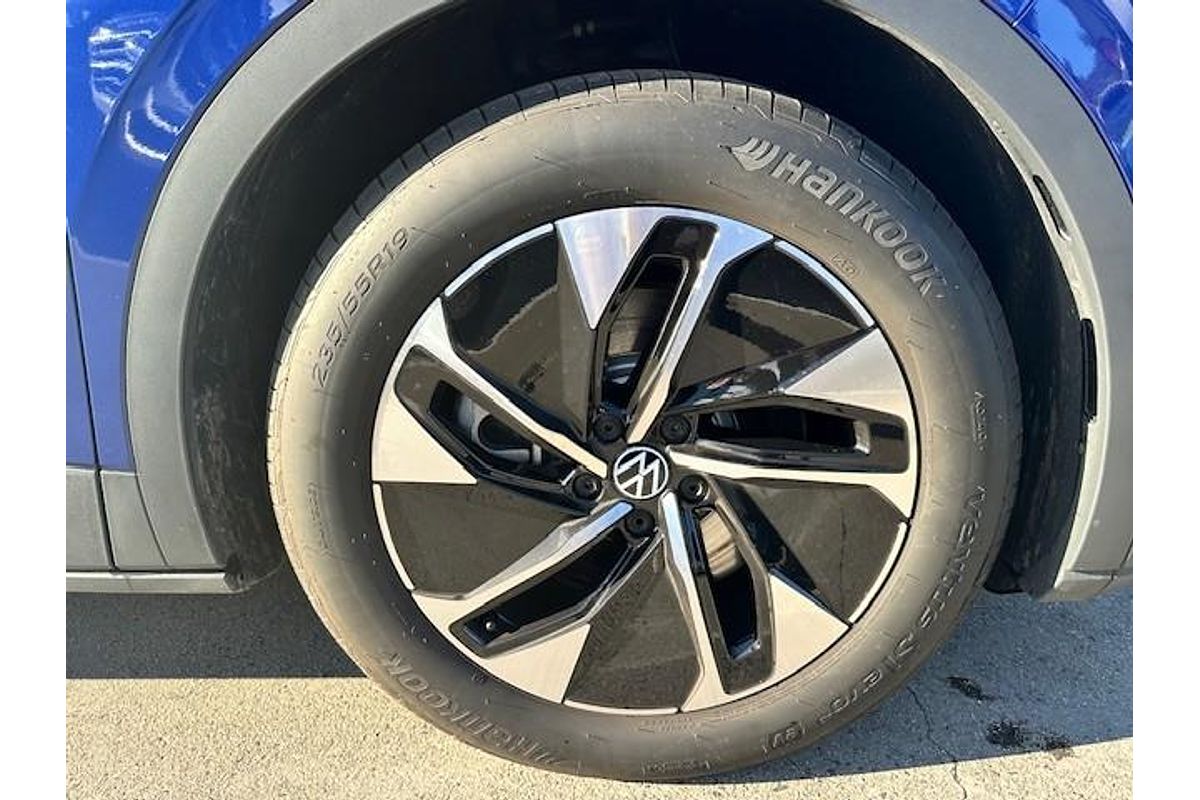2025 Volkswagen ID.4 Pro E2