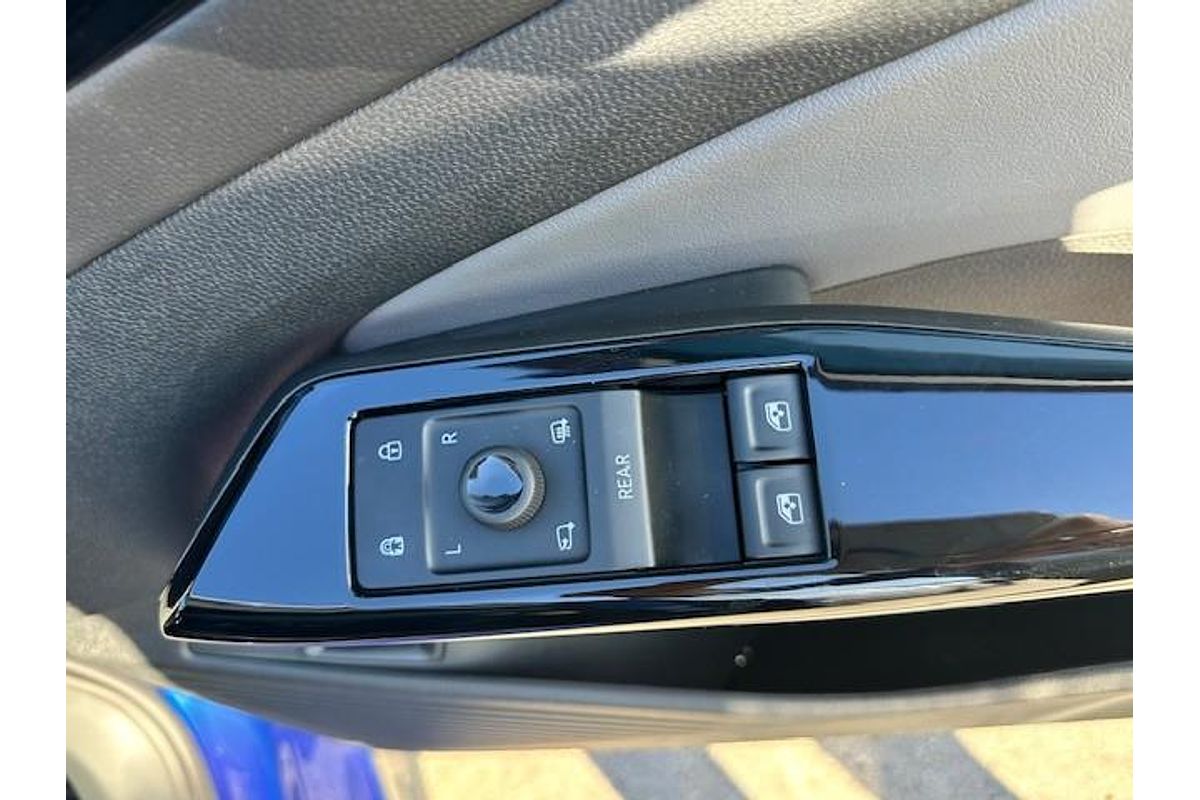 2025 Volkswagen ID.4 Pro E2