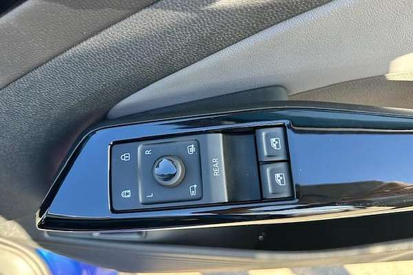 2025 Volkswagen ID.4 Pro E2