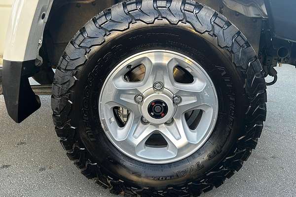 2022 Toyota LC Military LC Military GXL 4.5L T Diesel Manual Single C/Chassis VDJ79R 4X4