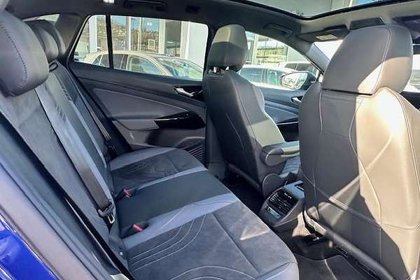 2025 Volkswagen ID.4 Pro E2