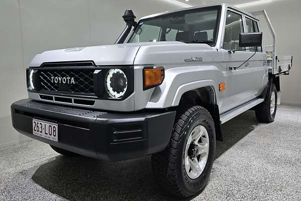 2024 Toyota LC Military LC Military Workmate 4.5L T Diesel Manual Dual Cab Chassis VDJL79R 4X4