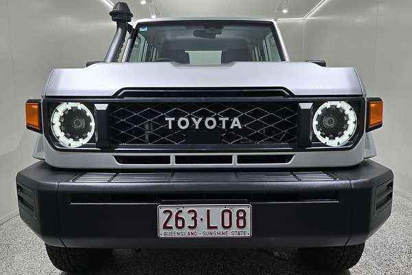 2024 Toyota LC Military LC Military Workmate 4.5L T Diesel Manual Dual Cab Chassis VDJL79R 4X4