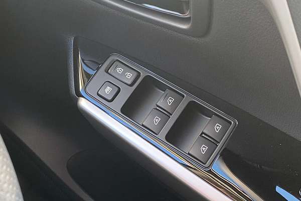 2025 Mitsubishi Pajero Sport GLS QG