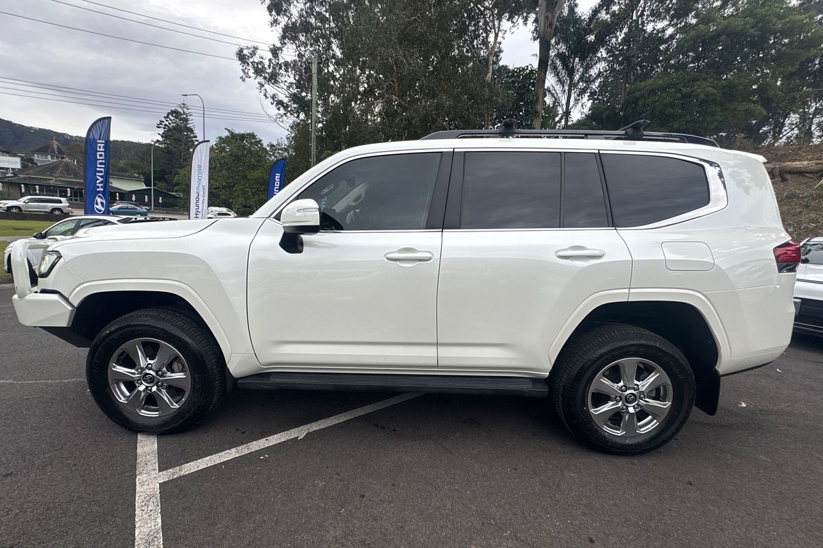 2021 Toyota Landcruiser VX FJA300R