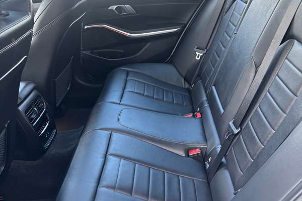 2021 BMW 3 Series 330i M Sport G21