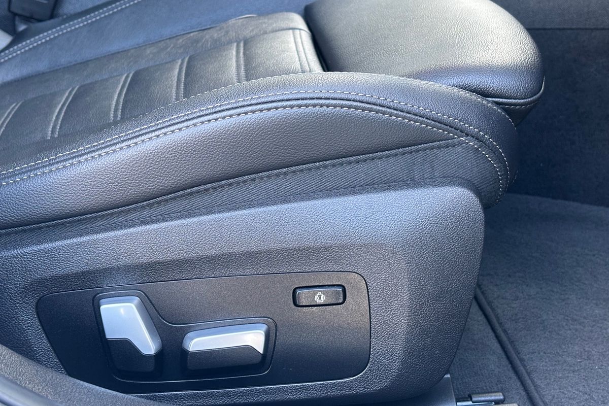 2021 BMW 3 Series 330i M Sport G21