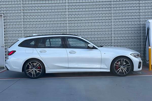 2021 BMW 3 Series 330i M Sport G21