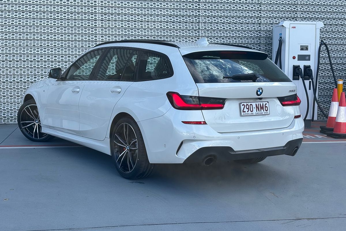 2021 BMW 3 Series 330i M Sport G21