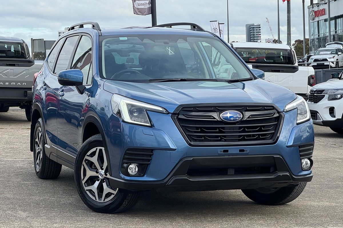 2023 Subaru Forester 2.5i 50 Years Edition S5