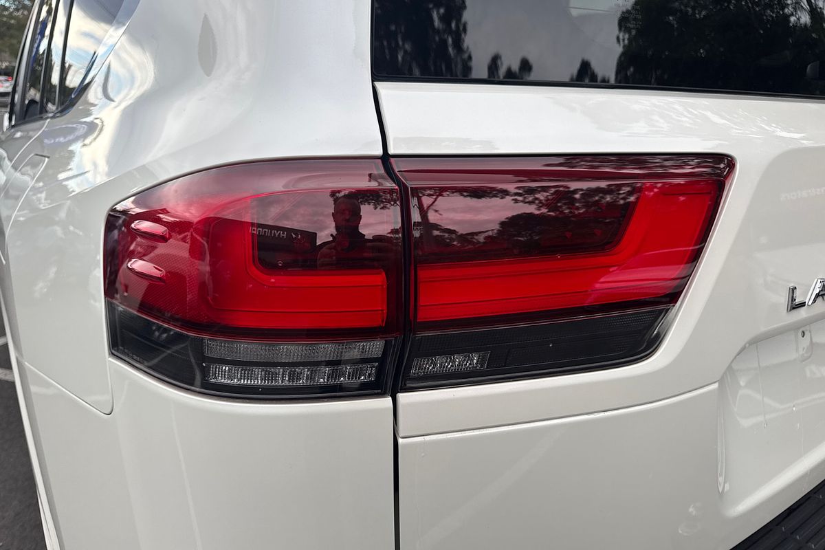 2021 Toyota Landcruiser VX FJA300R