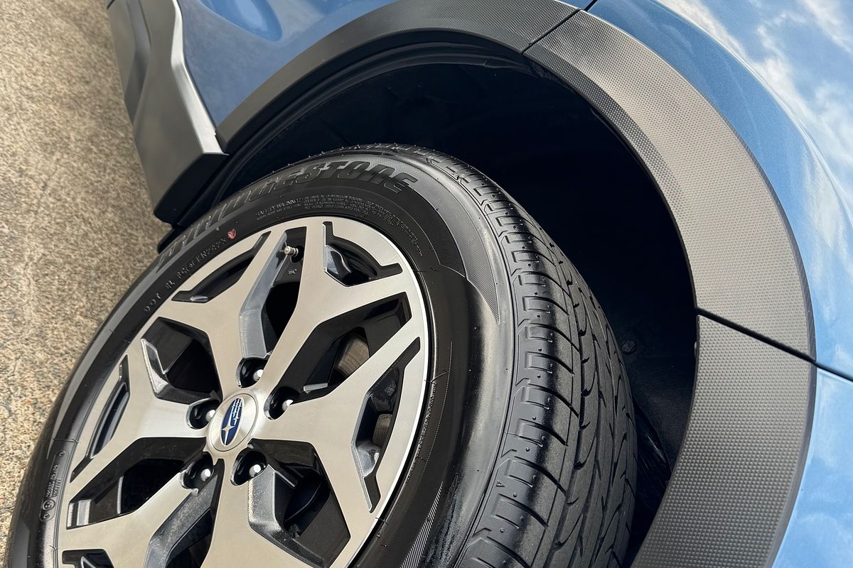 2023 Subaru Forester 2.5i 50 Years Edition S5