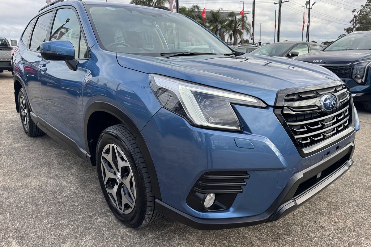2023 Subaru Forester 2.5i 50 Years Edition S5