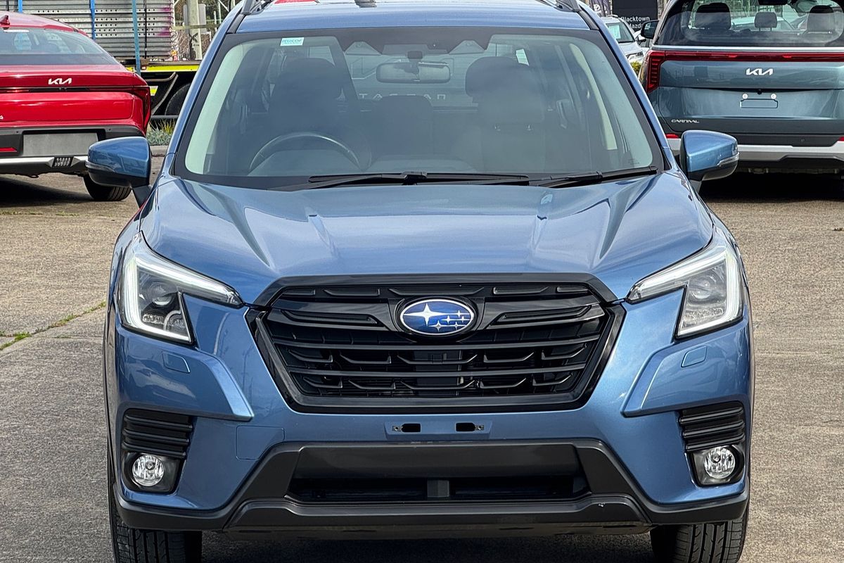 2023 Subaru Forester 2.5i 50 Years Edition S5