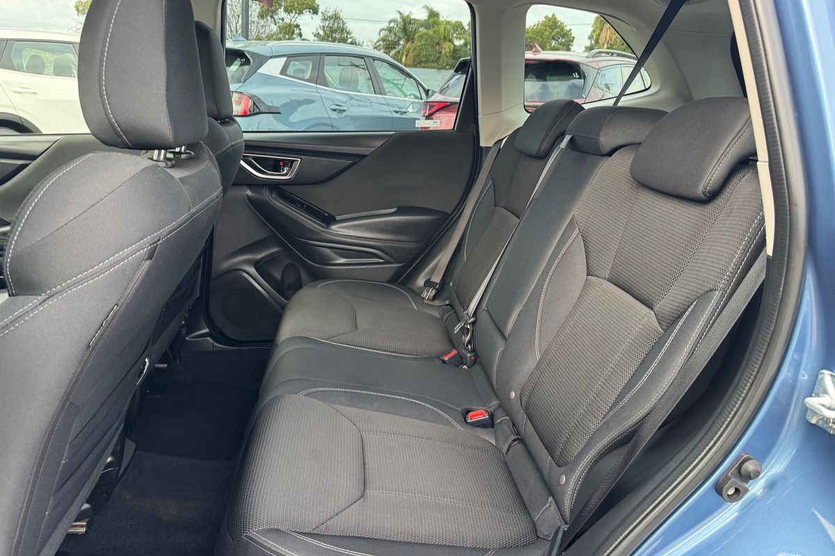 2023 Subaru Forester 2.5i 50 Years Edition S5