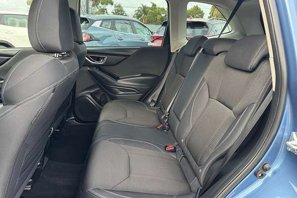 2023 Subaru Forester 2.5i 50 Years Edition S5