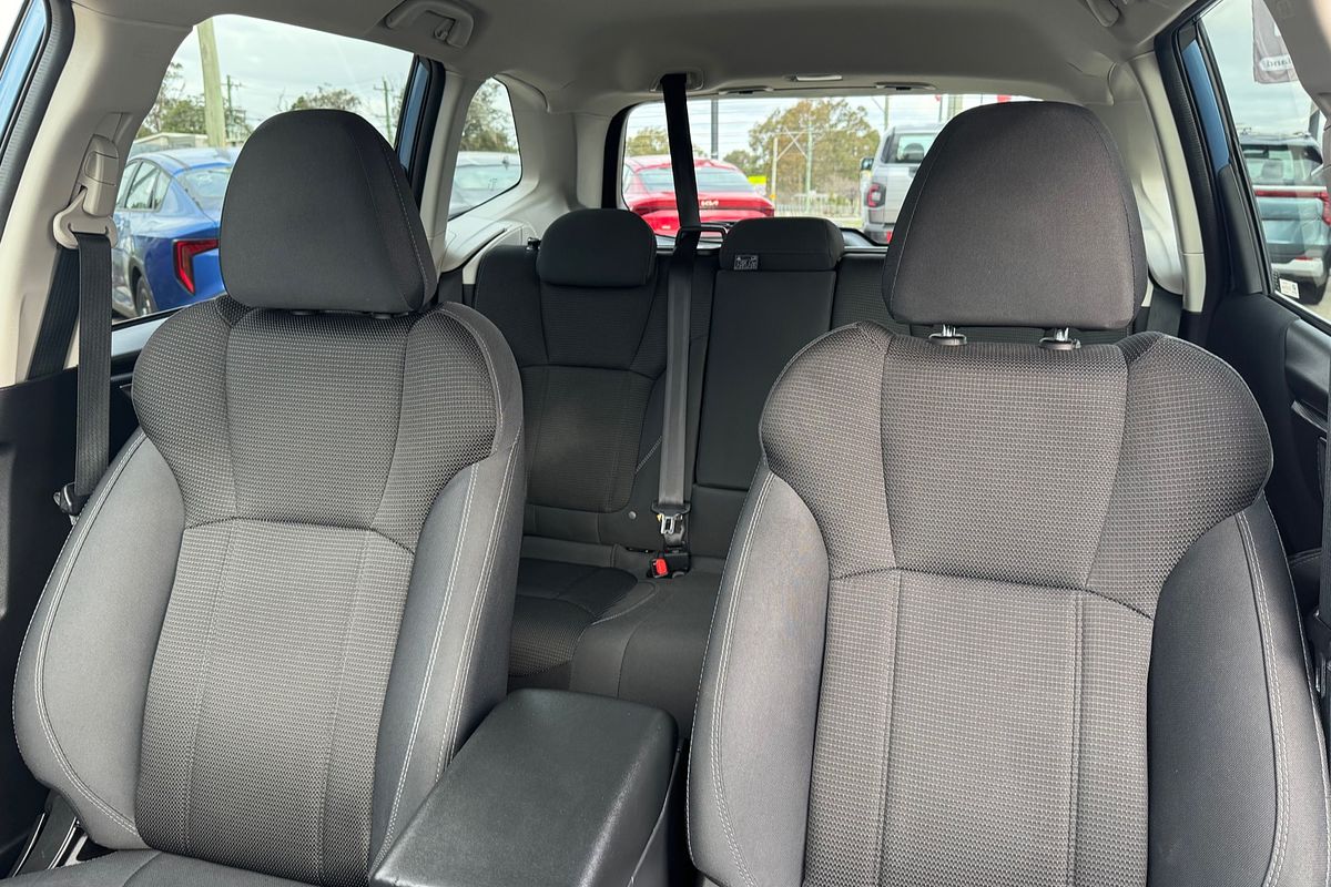 2023 Subaru Forester 2.5i 50 Years Edition S5