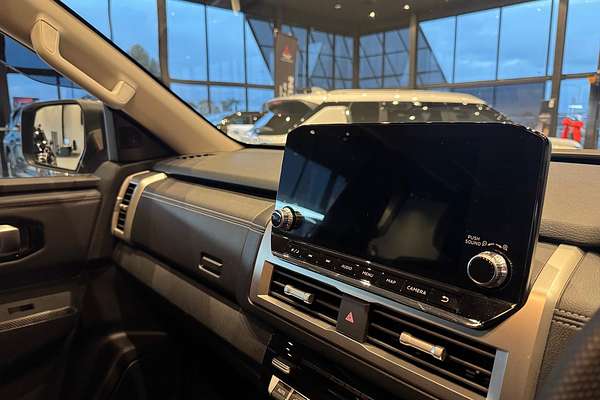 2024 Mitsubishi Triton GLS MV 4X4