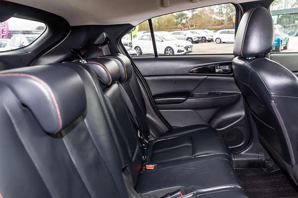 2017 Mitsubishi Eclipse Cross Exceed YA