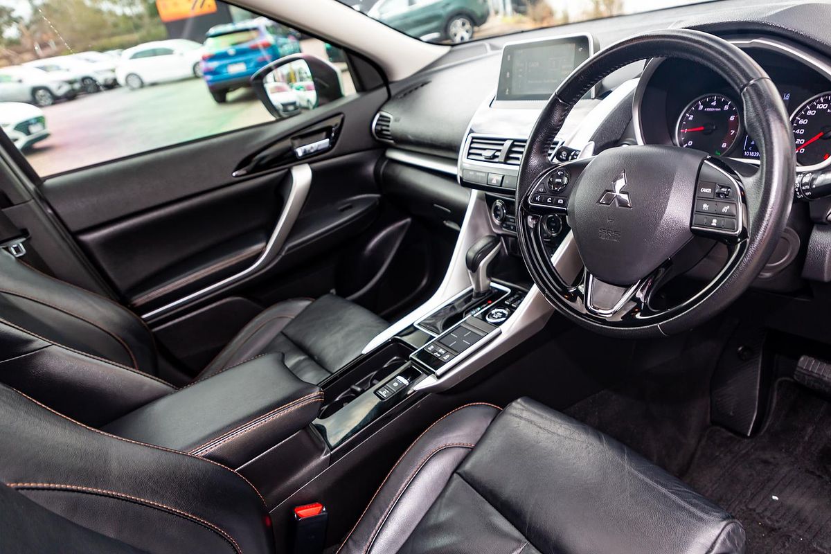 2017 Mitsubishi Eclipse Cross Exceed YA