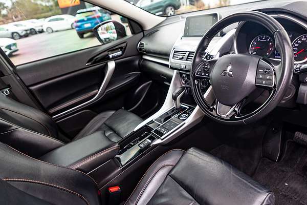 2017 Mitsubishi Eclipse Cross Exceed YA