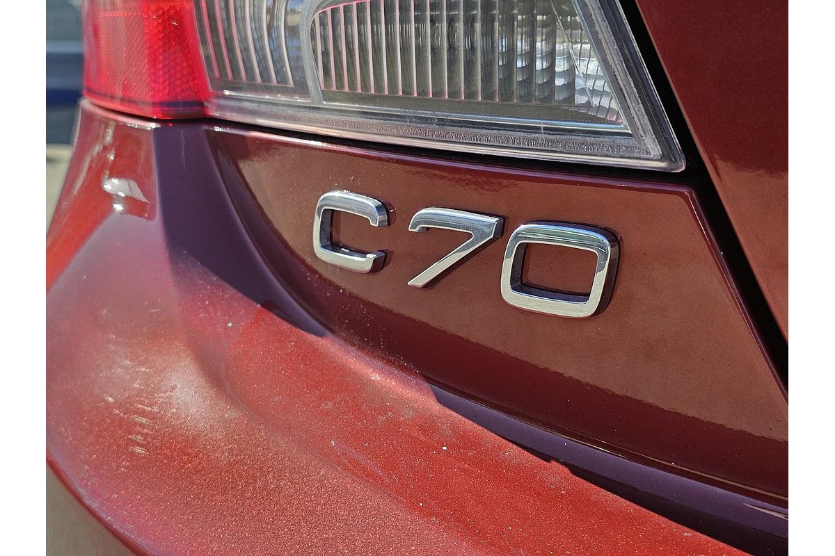 2010 Volvo C70 T5