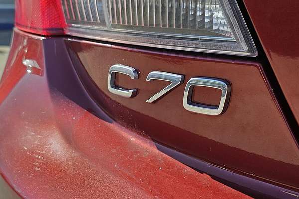 2010 Volvo C70 T5
