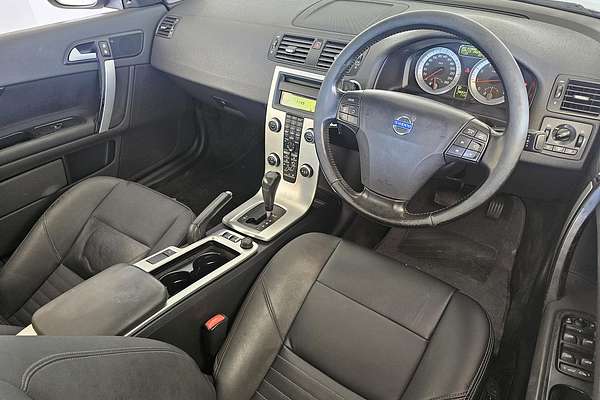 2010 Volvo C70 T5