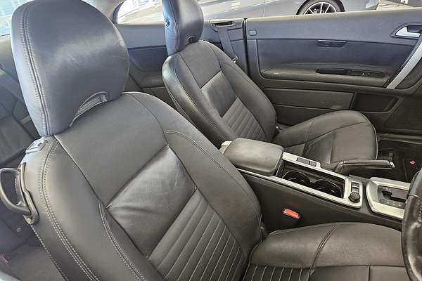2010 Volvo C70 T5