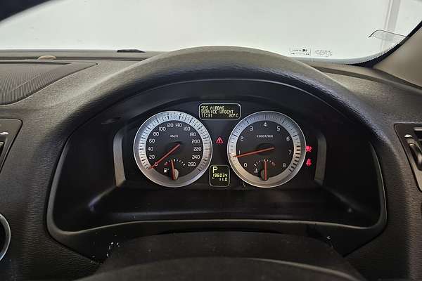 2010 Volvo C70 T5