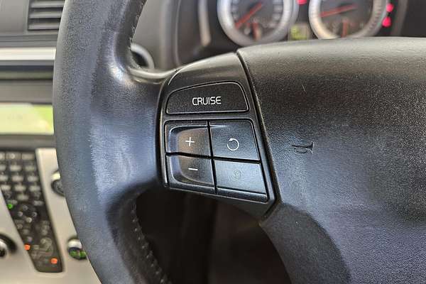2010 Volvo C70 T5