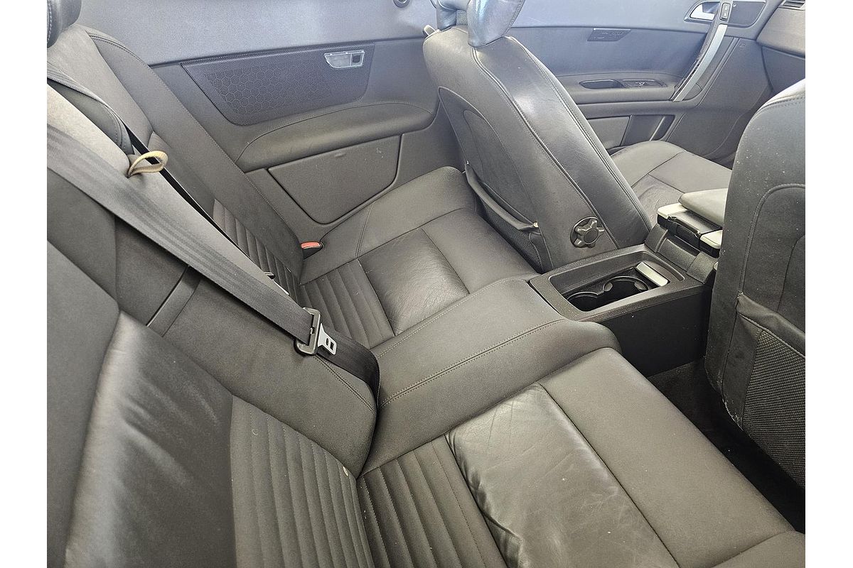 2010 Volvo C70 T5