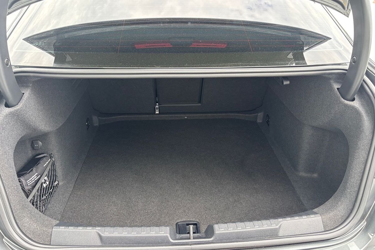 2023 Audi A3 40 TFSI S line GY
