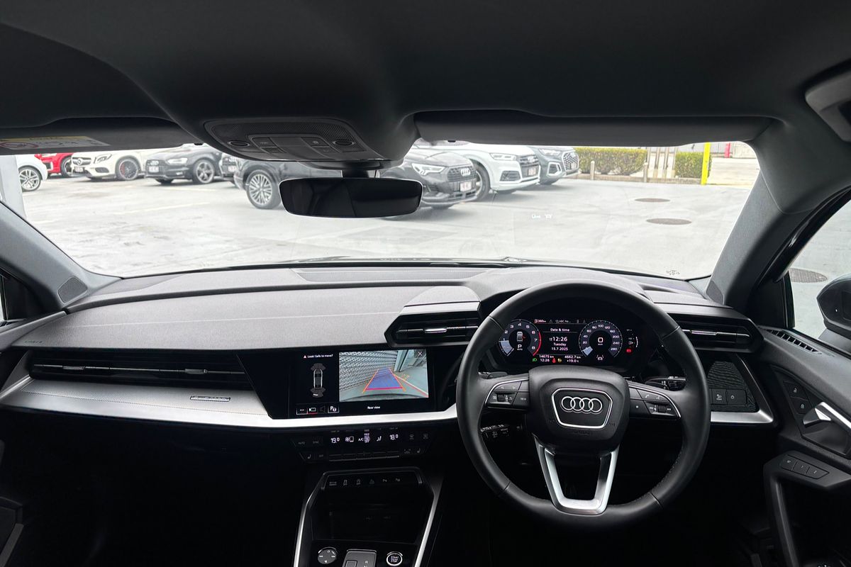 2023 Audi A3 40 TFSI S line GY