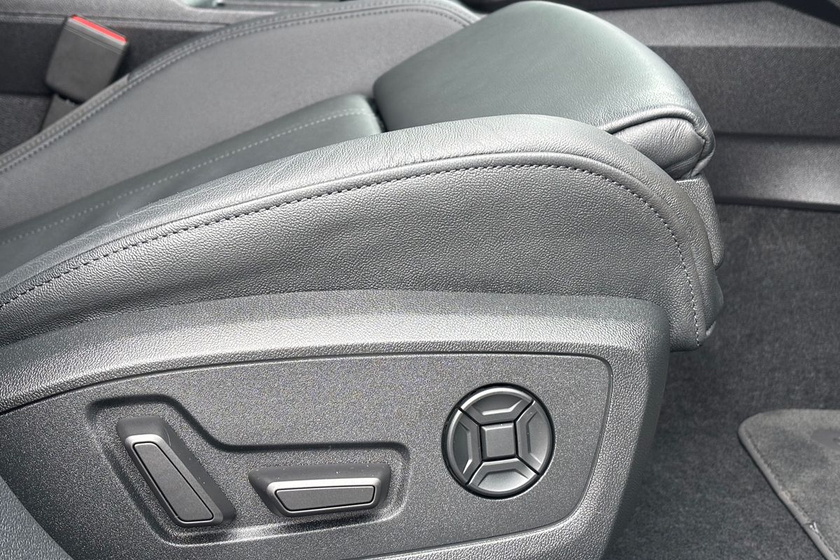 2023 Audi A3 40 TFSI S line GY
