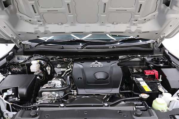 2021 Mitsubishi Triton GLX MR 4X4