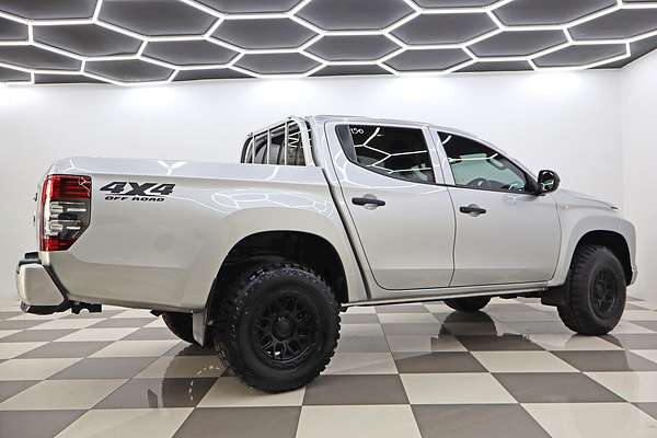2021 Mitsubishi Triton GLX MR 4X4
