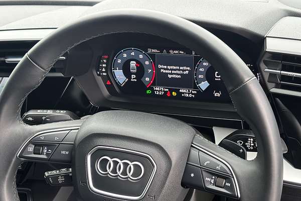 2023 Audi A3 40 TFSI S line GY