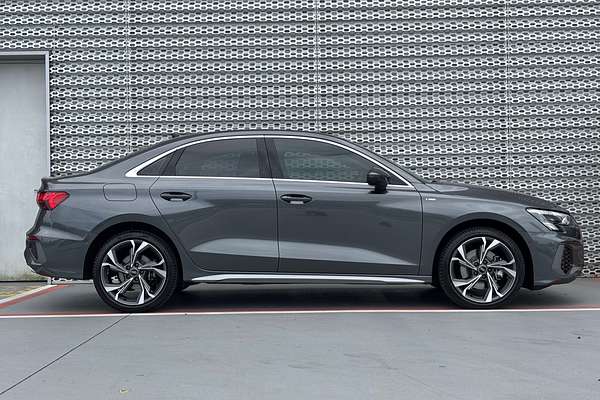 2023 Audi A3 40 TFSI S line GY