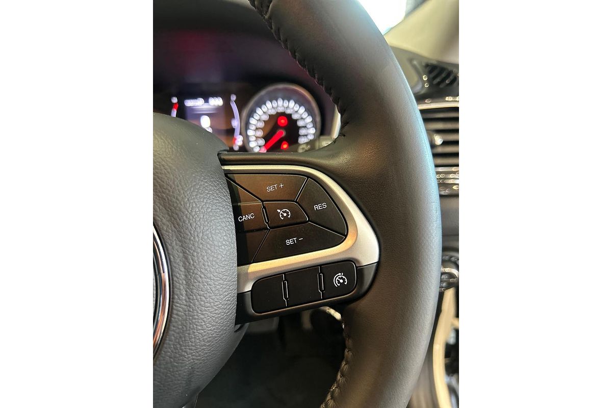 2020 Jeep Compass Night Eagle M6