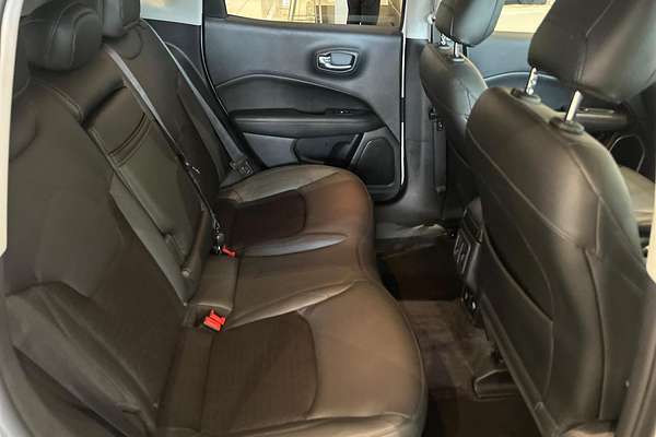 2020 Jeep Compass Night Eagle M6