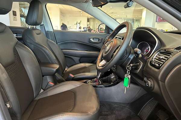 2020 Jeep Compass Night Eagle M6