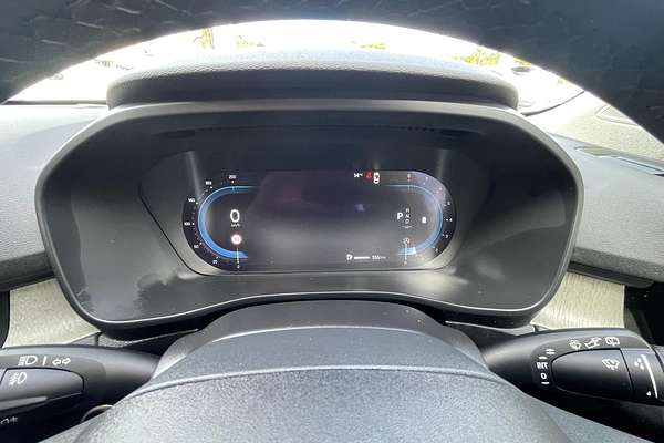 2022 Volvo XC40 Ultimate B4 Bright