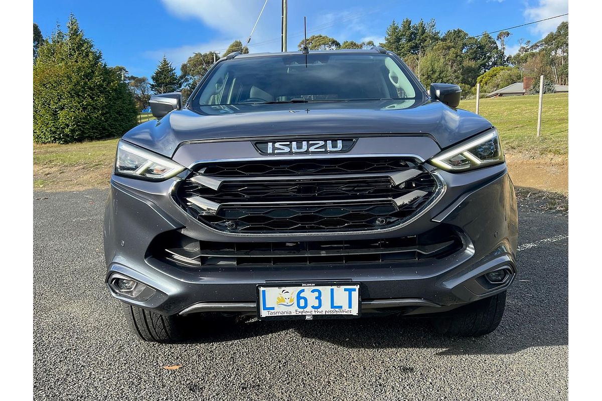 2023 Isuzu MU-X LS-T