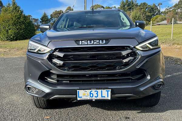2023 Isuzu MU-X LS-T