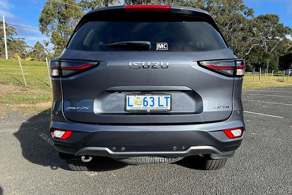 2023 Isuzu MU-X LS-T