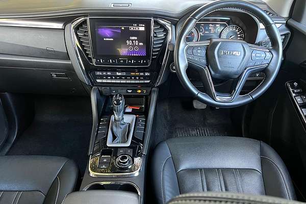 2023 Isuzu MU-X LS-T
